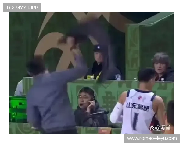 判罚尺度为何因场次和裁判风格差异巨大？一文看懂背后规则逻辑