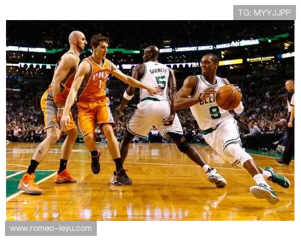 加内特挡拆增强内线威胁率拉开空间提升球队防守效果