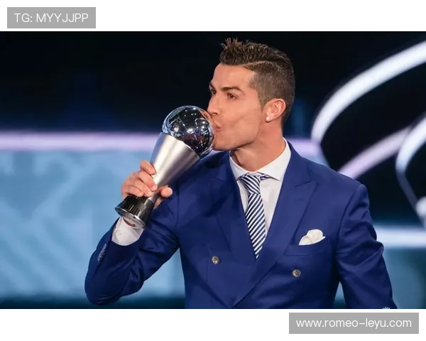 埃琳·安德森训练完直接去超市抢打折牛排，这反差谁懂