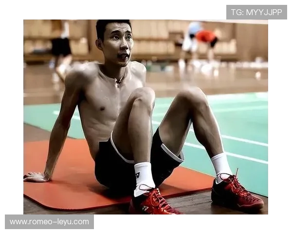 李宗伟退役后天天五点起床练球，老婆说他连度假都在数酒店楼梯当训练