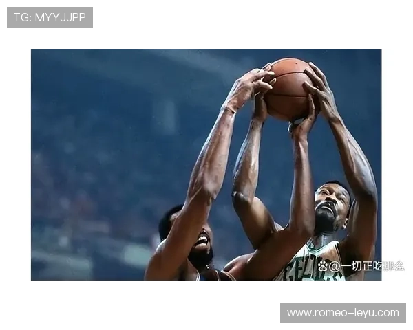 张伯伦单打统治内线效率高出贾巴尔明显