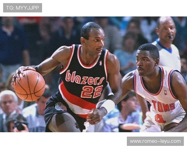 德雷克斯勒突破造杀伤效率领衔开拓者锋线对比麦克海尔显著提升